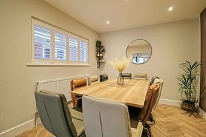Dining Room- click for photo gallery